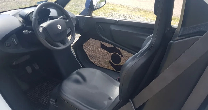 Renault Twizy cena 20800 przebieg: 8700, rok produkcji 2015 z Sieraków małe 37